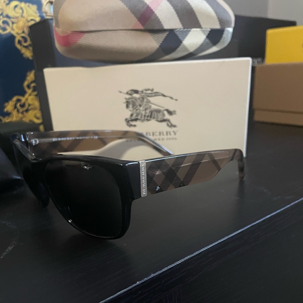 Womens burberry glasses